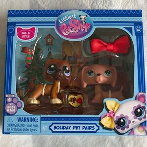 Littlest Pet Shop Holiday Series 4 Great Dane and Dachshund